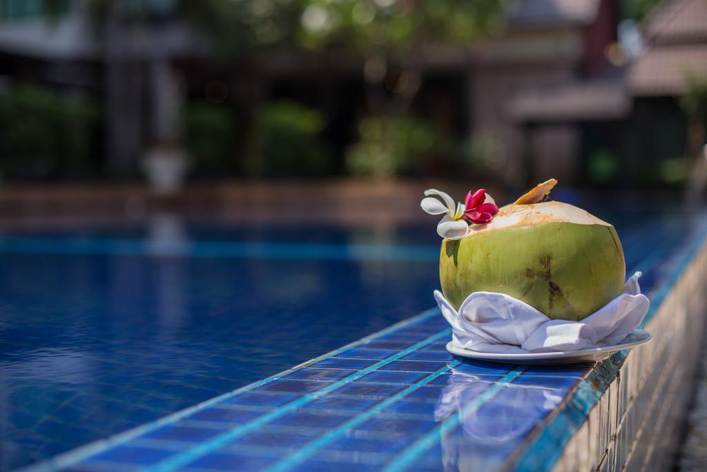 Royal Empire Premium Hotel Siem Reap Bagian luar foto